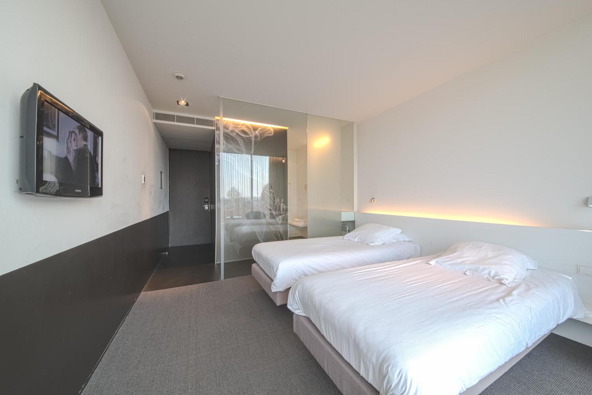 D-Hotel Kortrijk Exteriér fotografie