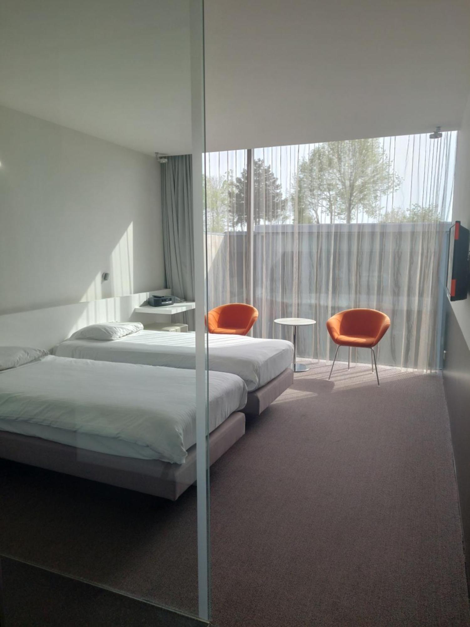 D-Hotel Kortrijk Exteriér fotografie